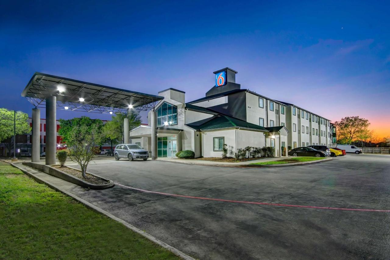 Motel 6-San Antonio, Tx - Sea World North Buitenkant foto