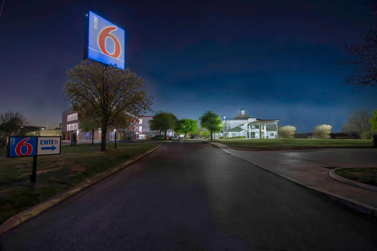 Motel 6-San Antonio, Tx - Sea World North Buitenkant foto