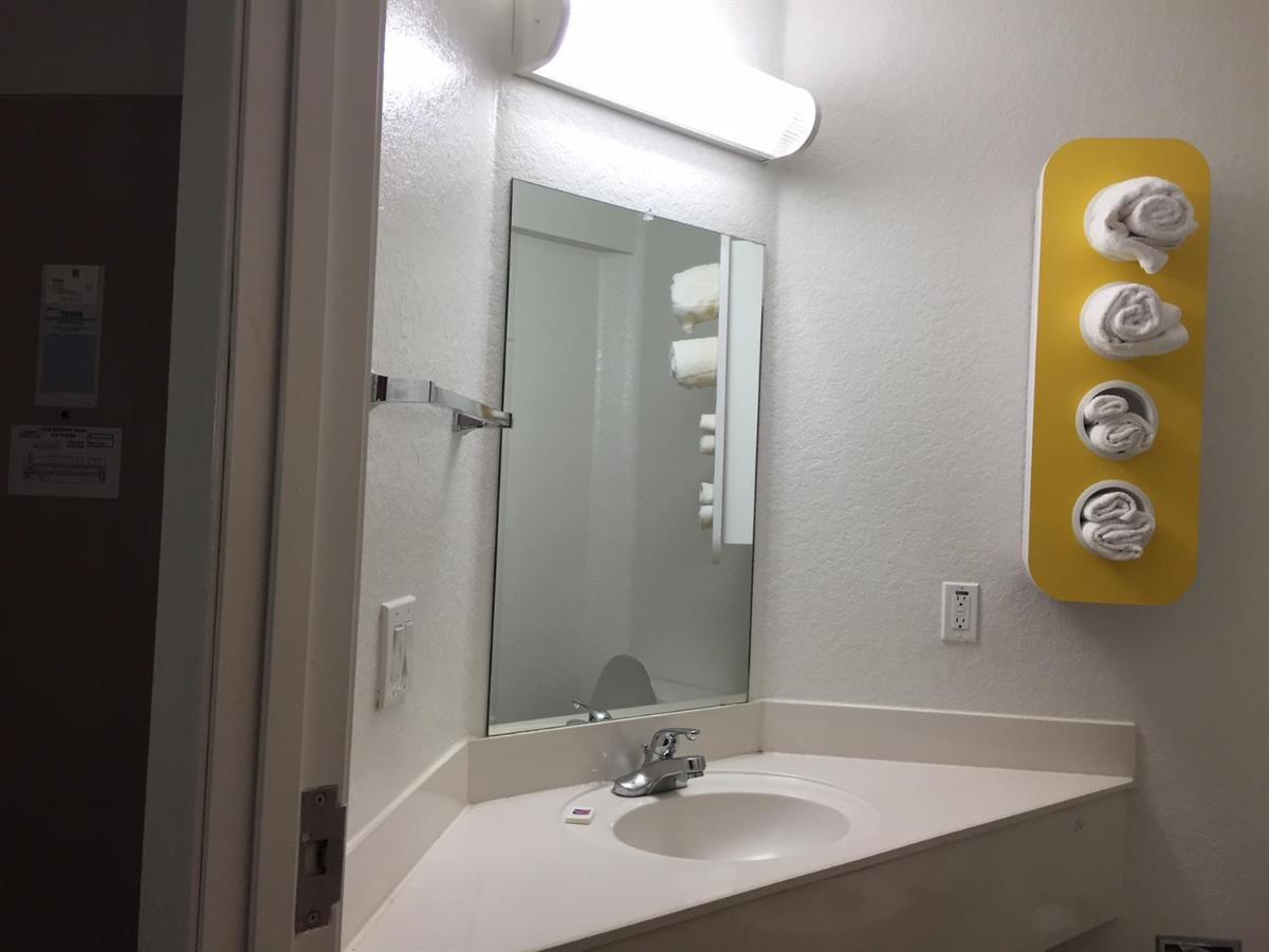 Motel 6-San Antonio, Tx - Sea World North Buitenkant foto